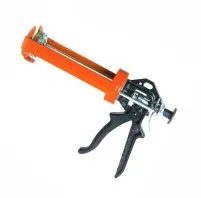 Outillage pour le scellement chimique