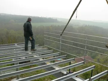 C’est bien pratique une grue !