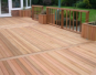 Terrasse en bois massif